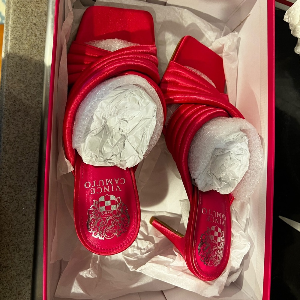 Vince Camuto Heels